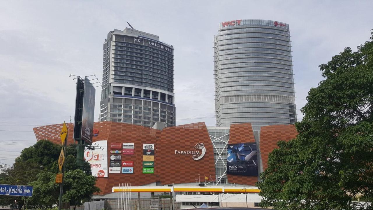 The Azure Residences Kampong Baharu Sungai Way Exterior foto