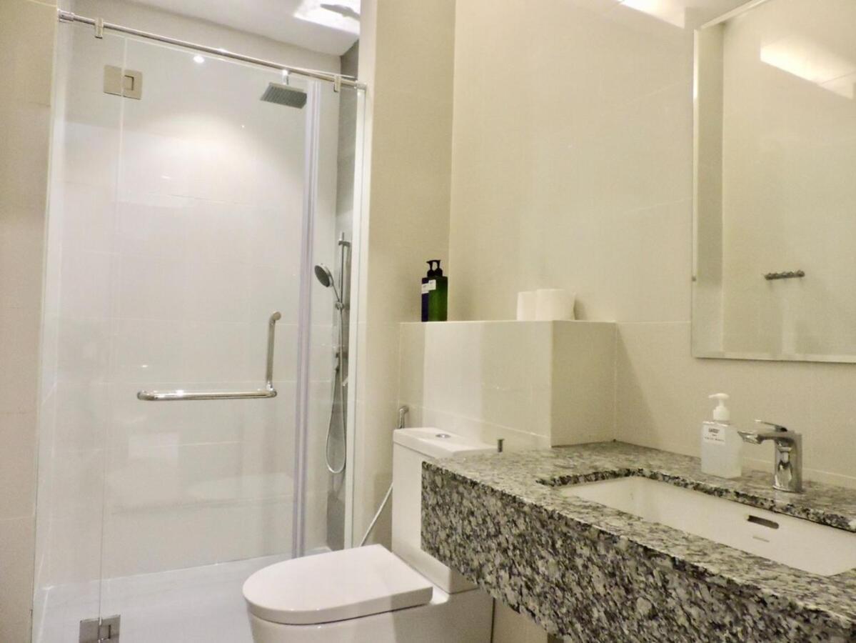The Azure Residences Kampong Baharu Sungai Way Exterior foto