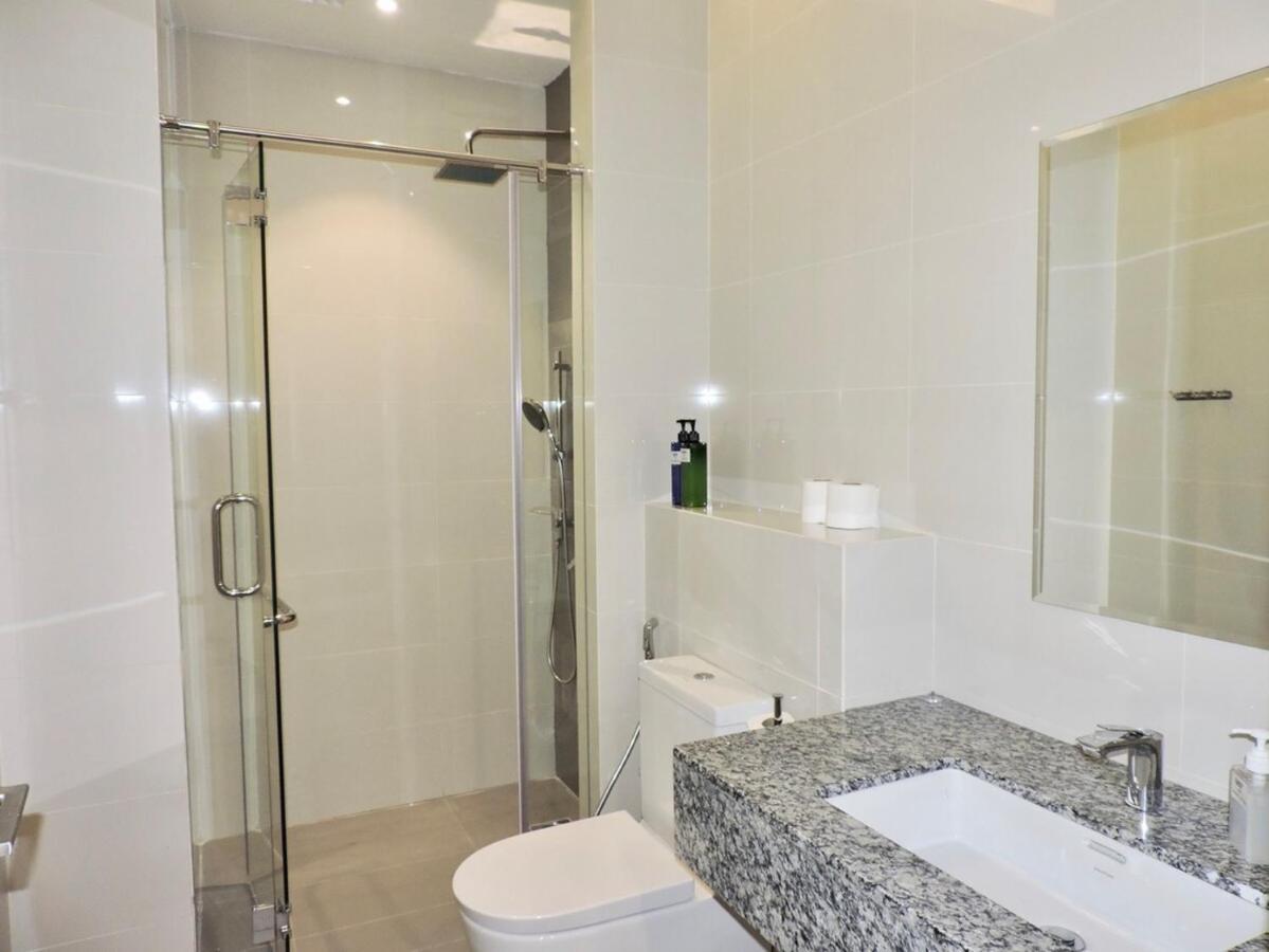 The Azure Residences Kampong Baharu Sungai Way Exterior foto